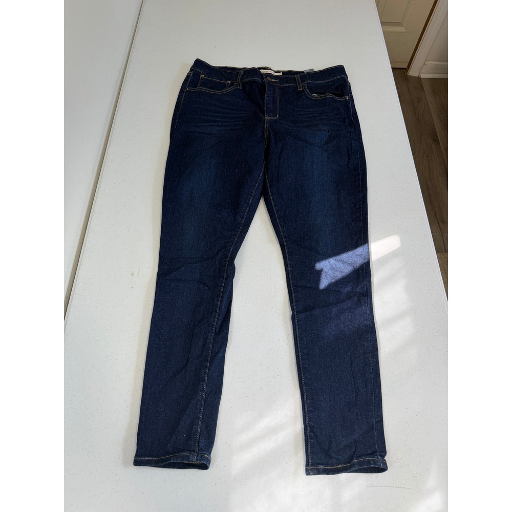 Levis 720 High Rise Super Skinny Jeans Dark Indigo Wash 33x28 52797-0024